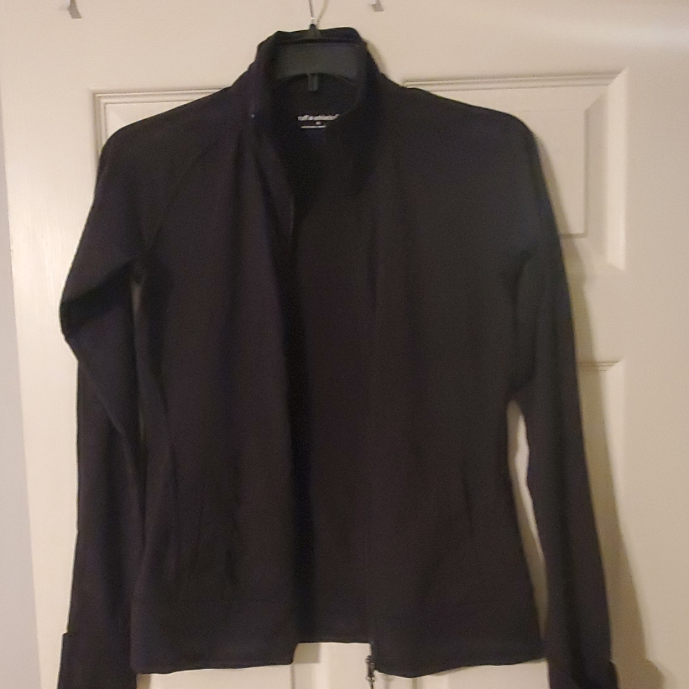 Zip-up Nylon active jacket